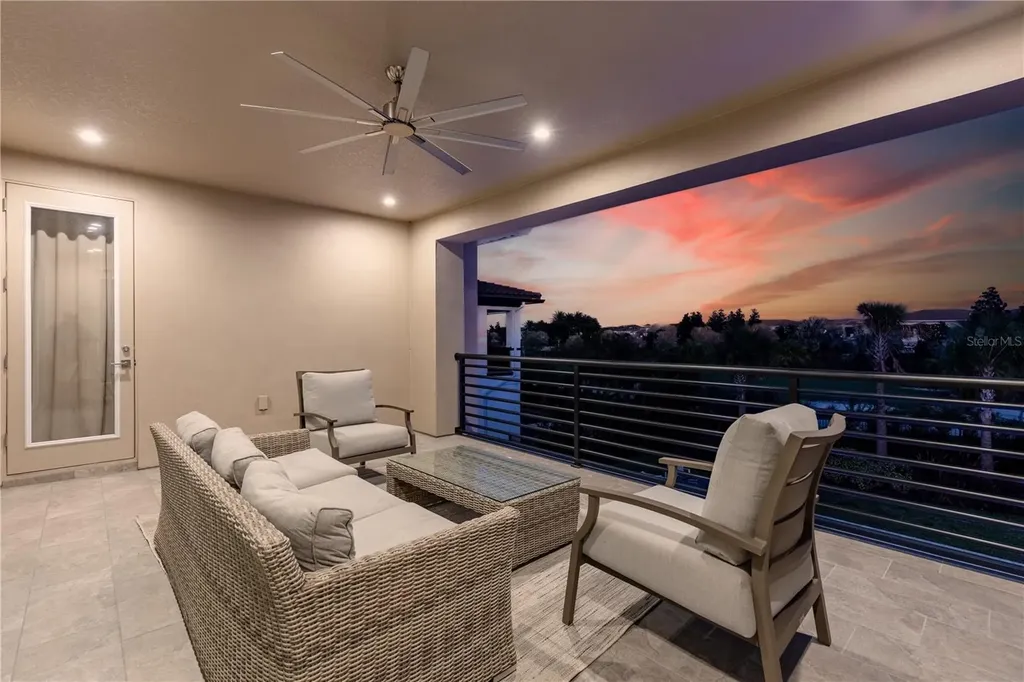 1063 Jack Nicklaus Court Kissimmee FL 34747