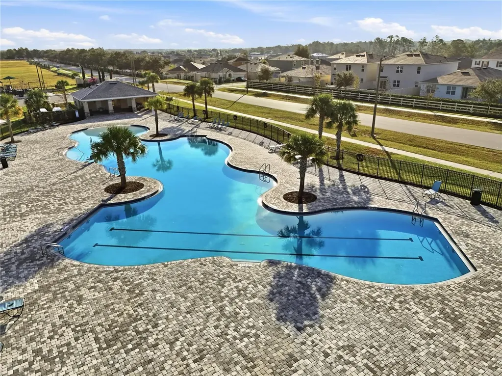 5520 Taverna Loop Winter Haven FL 33884