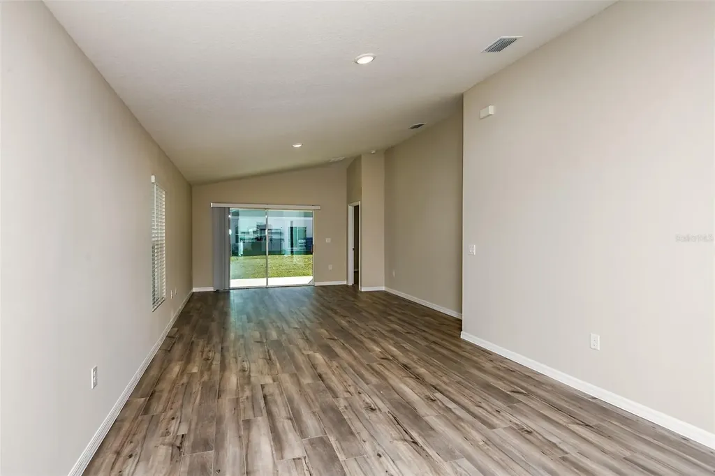 5520 Taverna Loop Winter Haven FL 33884