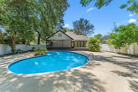 214 E 18th Street Sanford FL 32771