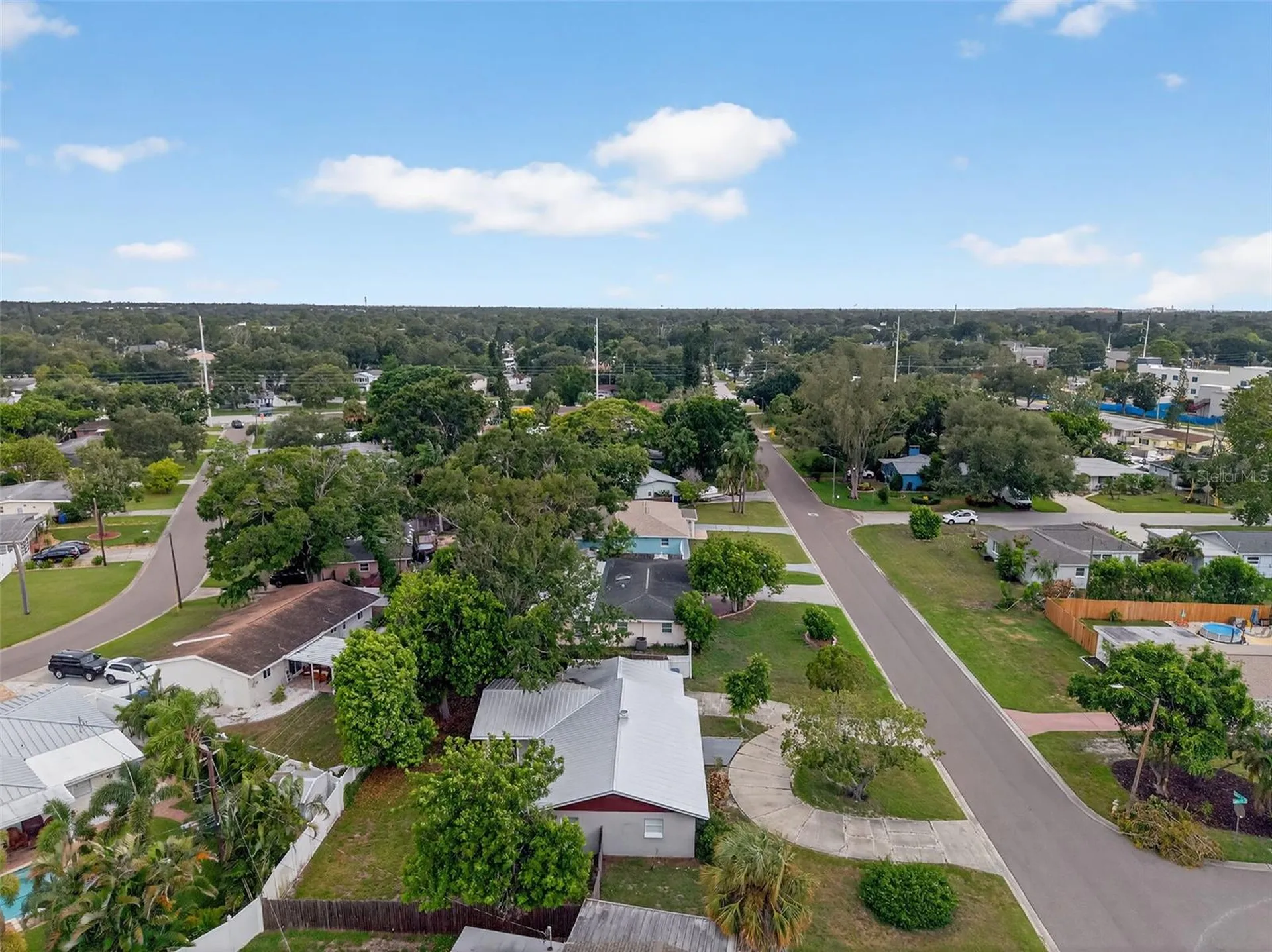 300 Davison Avenue NE St Petersburg FL 33703