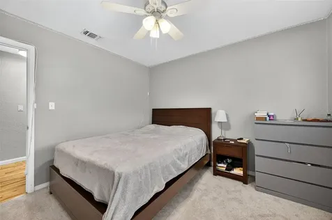 300 Davison Avenue NE St Petersburg FL 33703