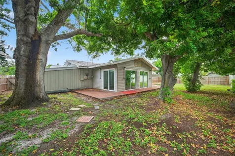 300 Davison Avenue NE St Petersburg FL 33703