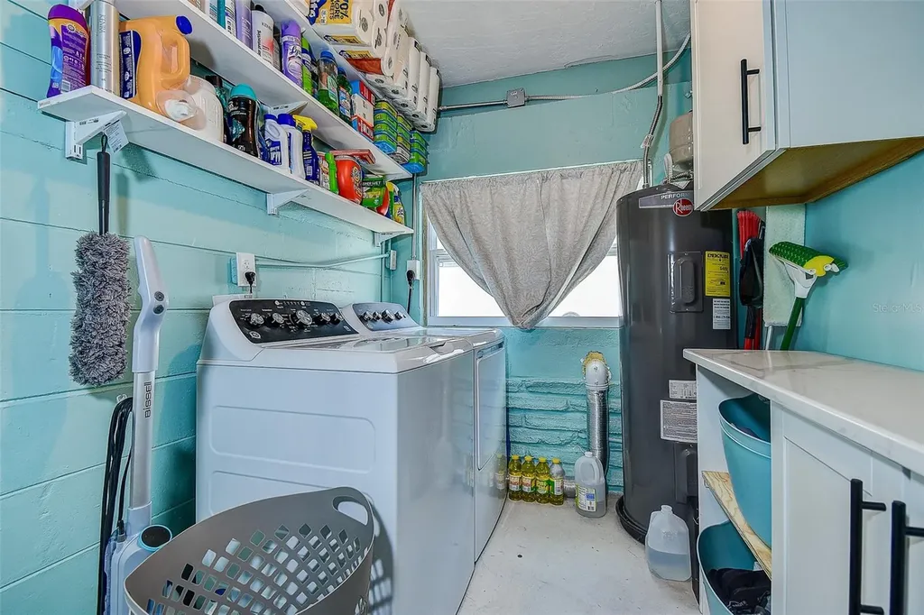 725 Sunset Cove Madeira Beach FL 33708