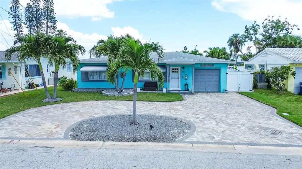 725 Sunset Cove Madeira Beach FL 33708