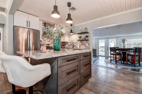 725 Sunset Cove Madeira Beach FL 33708