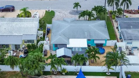725 Sunset Cove Madeira Beach FL 33708