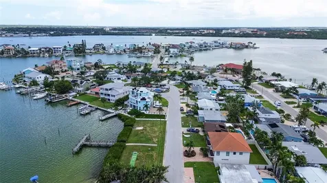 725 Sunset Cove Madeira Beach FL 33708