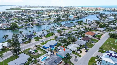 725 Sunset Cove Madeira Beach FL 33708