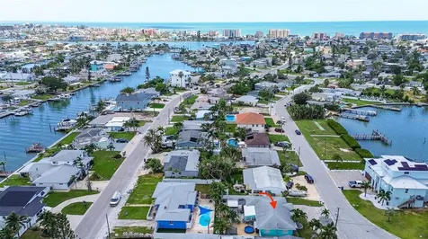 725 Sunset Cove Madeira Beach FL 33708