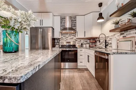 725 Sunset Cove Madeira Beach FL 33708