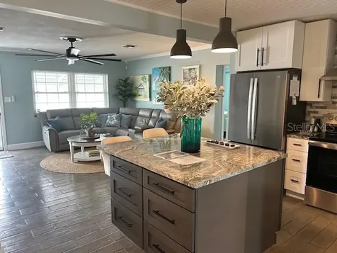 725 Sunset Cove Madeira Beach FL 33708