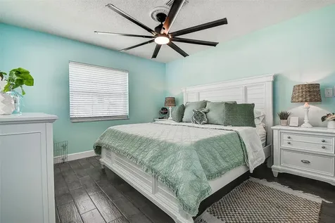725 Sunset Cove Madeira Beach FL 33708