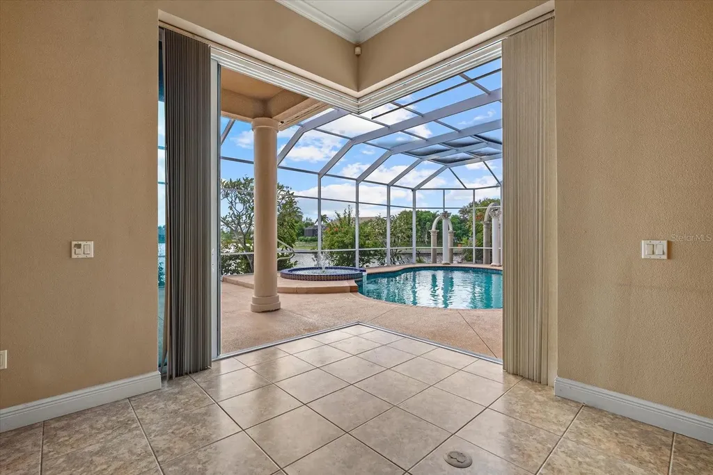 6165 9th Avenue Circle NE Bradenton FL 34212