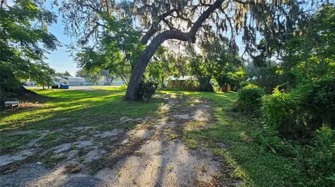 13603 E 92 Highway Dover FL 33527