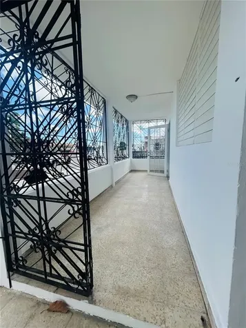 Z2 Dragon Street Urb Lomas Verdes Bayamon PR 00956