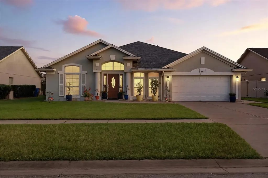 237 Old Mill Circle Kissimmee FL 34746