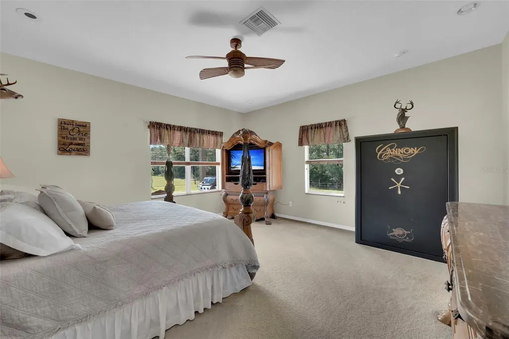 99 Trader Road Labelle FL 33935