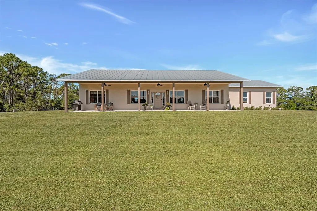 99 Trader Road Labelle FL 33935
