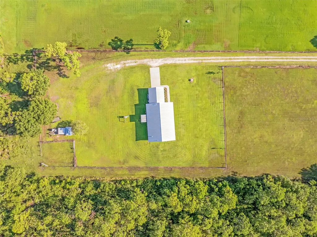 99 Trader Road Labelle FL 33935