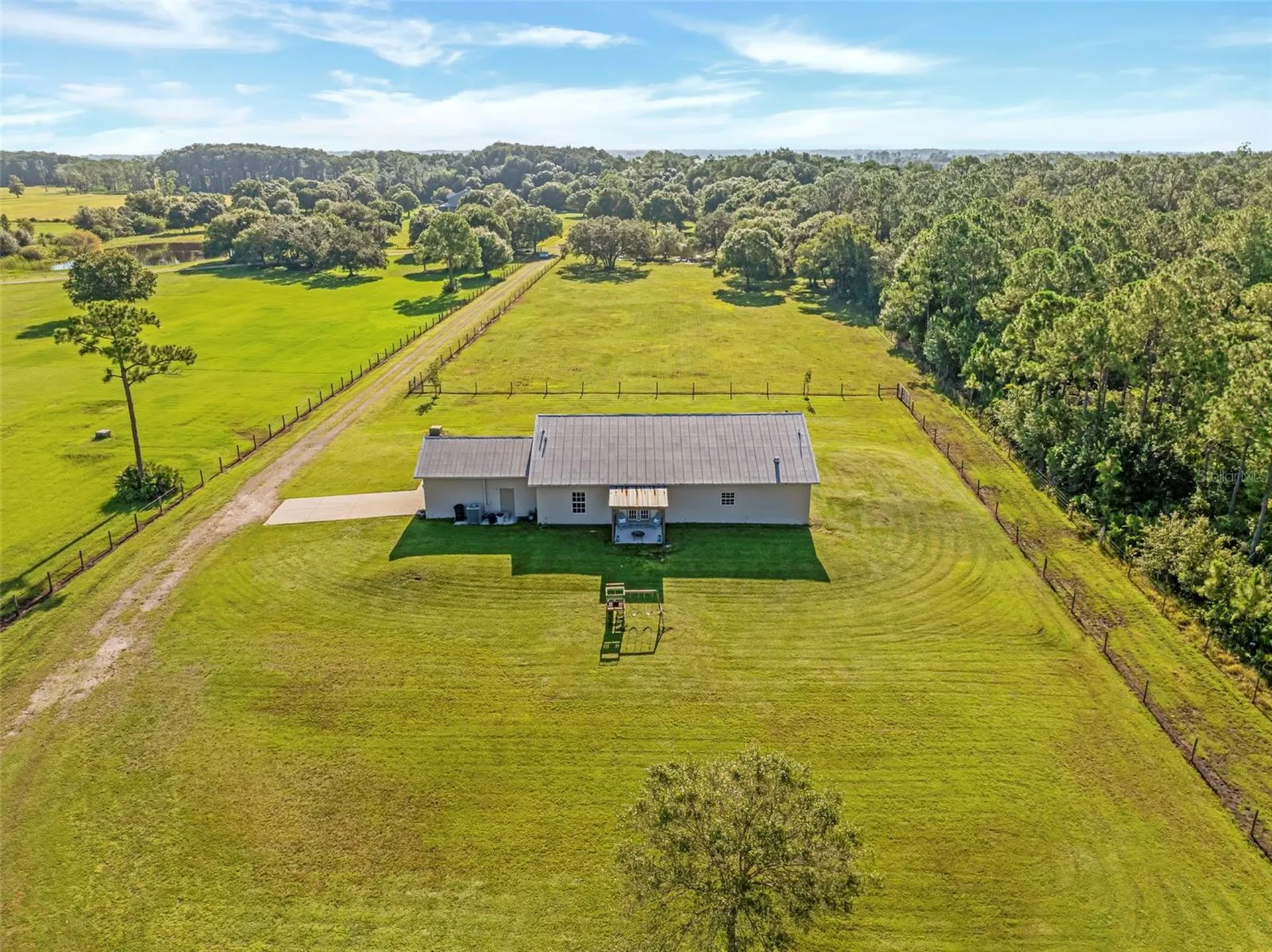 99 Trader Road Labelle FL 33935