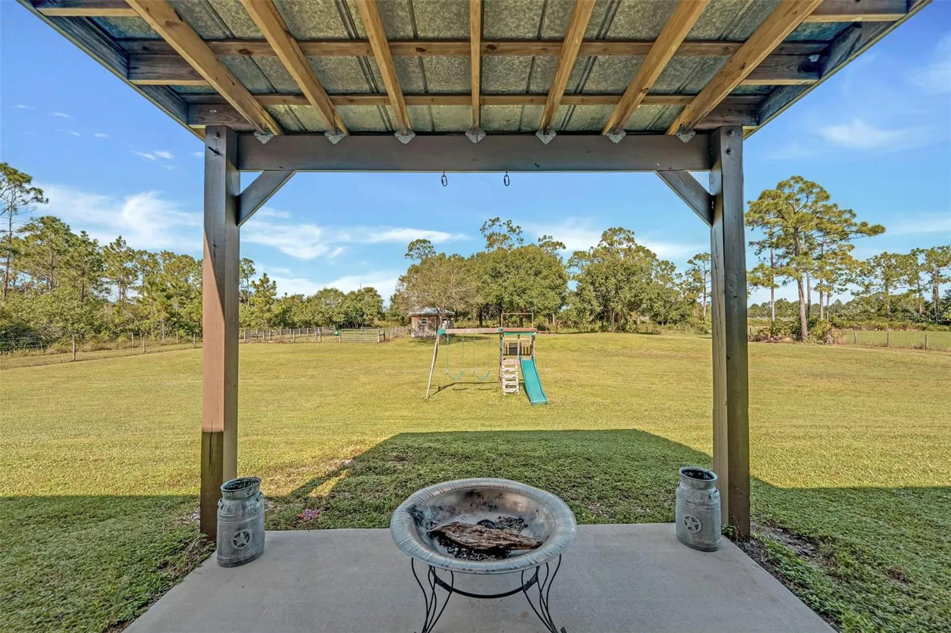 99 Trader Road Labelle FL 33935