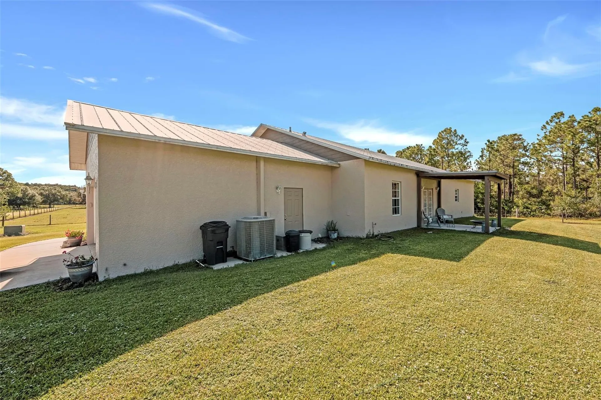 99 Trader Road Labelle FL 33935