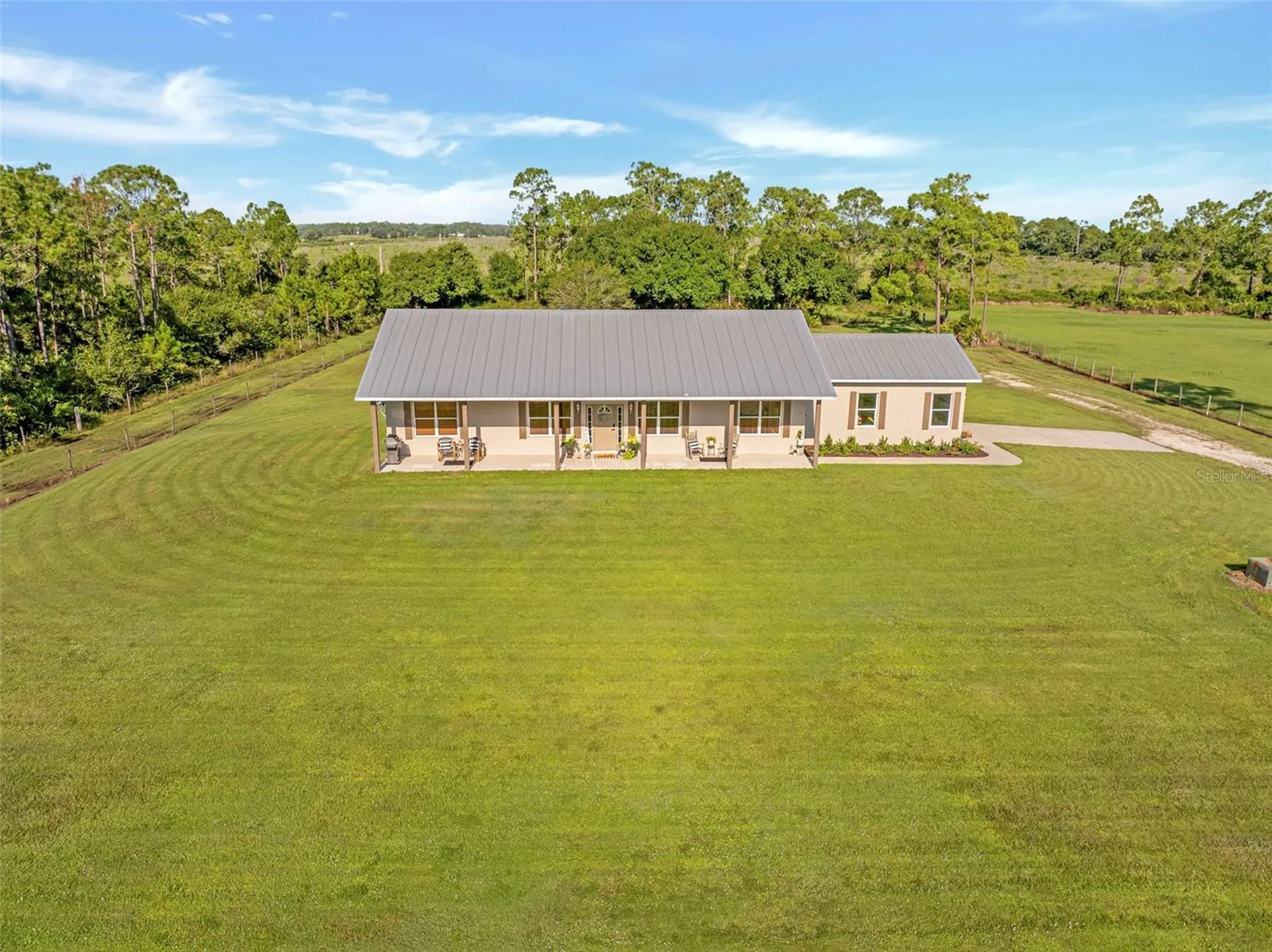 99 Trader Road Labelle FL 33935