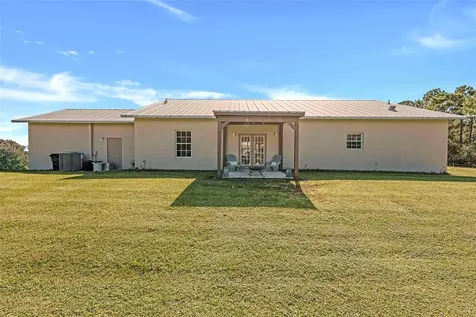 99 Trader Road Labelle FL 33935