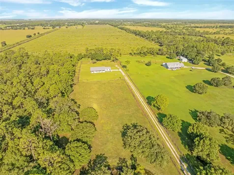 99 Trader Road Labelle FL 33935