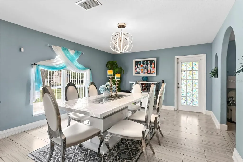 132 Vista View Avenue Eagle Lake FL 33839
