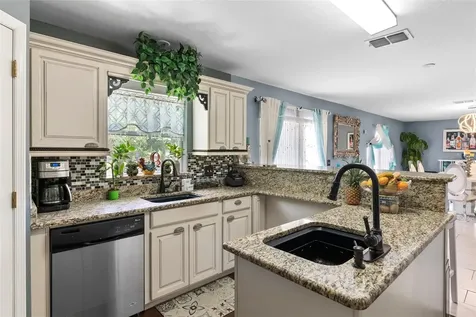 132 Vista View Avenue Eagle Lake FL 33839
