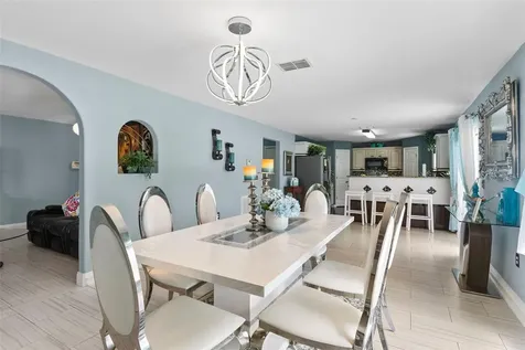 132 Vista View Avenue Eagle Lake FL 33839