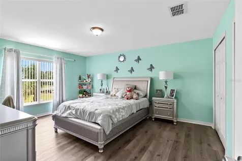 132 Vista View Avenue Eagle Lake FL 33839
