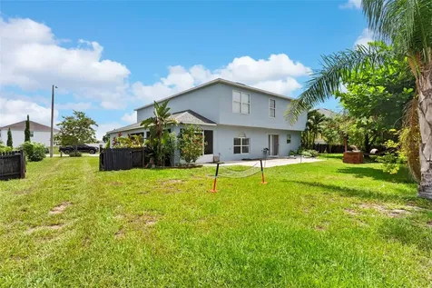 132 Vista View Avenue Eagle Lake FL 33839