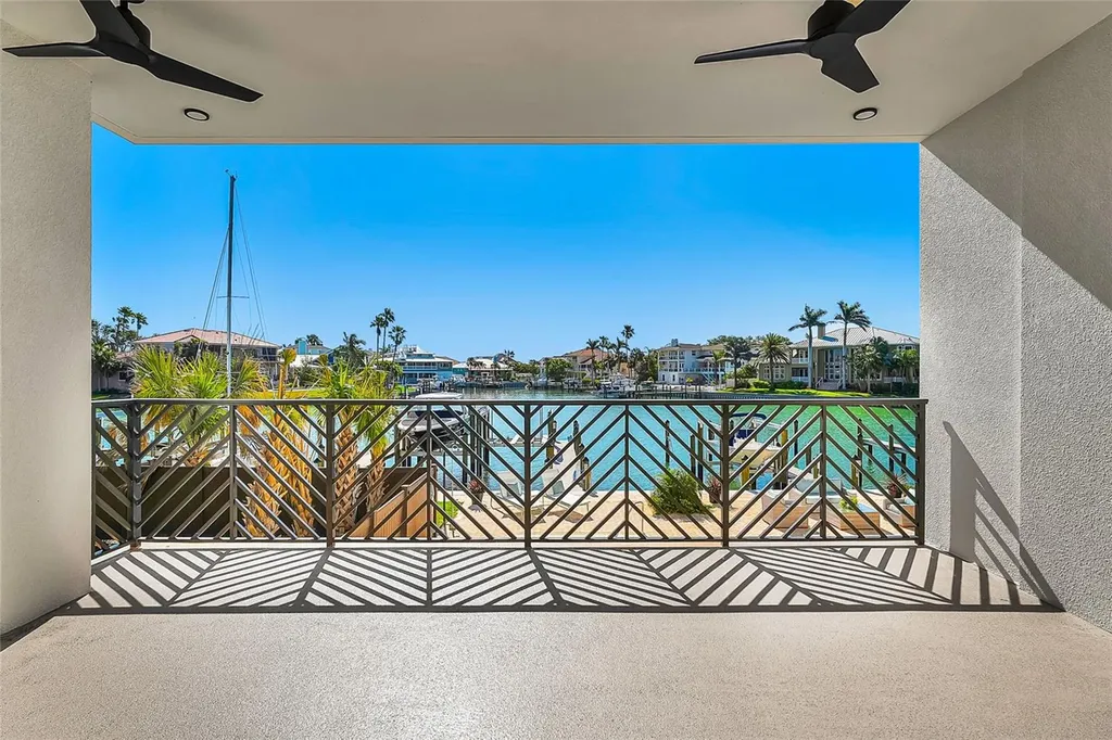 455 Pinellas Bayway S Tierra Verde FL 33715