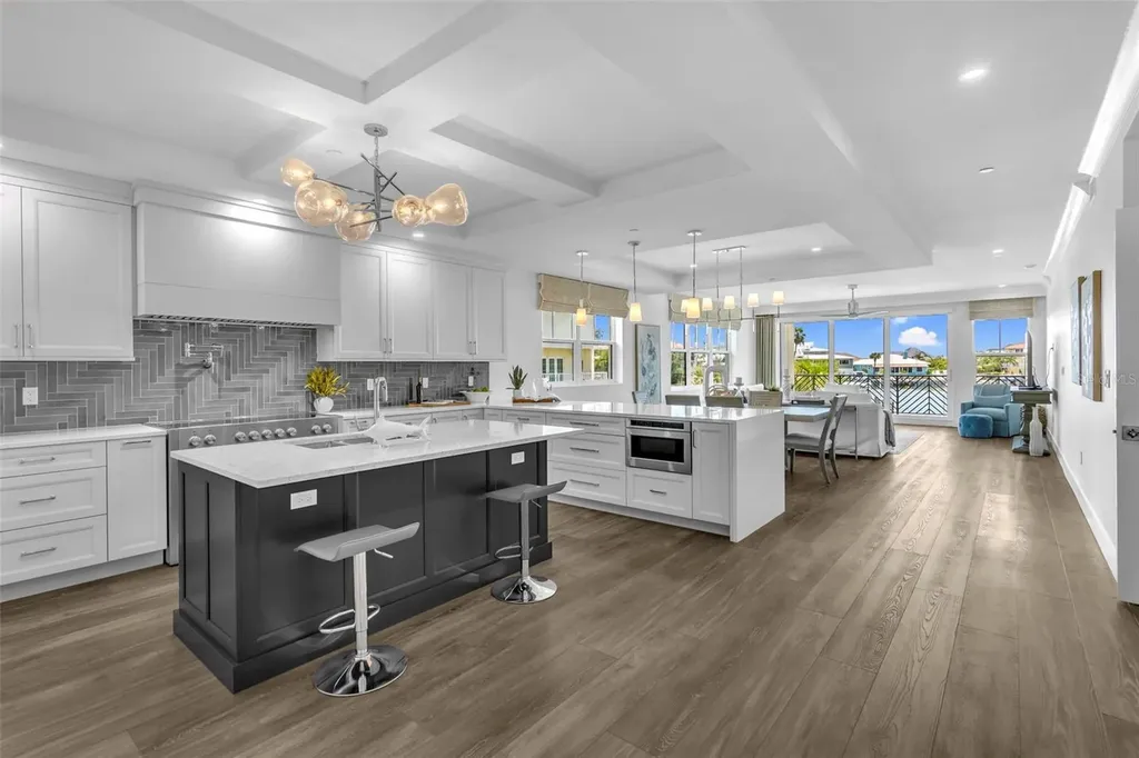 455 Pinellas Bayway S Tierra Verde FL 33715
