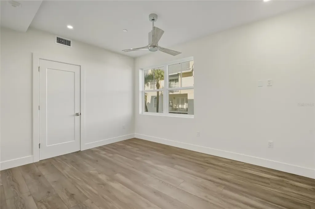 455 Pinellas Bayway S Tierra Verde FL 33715