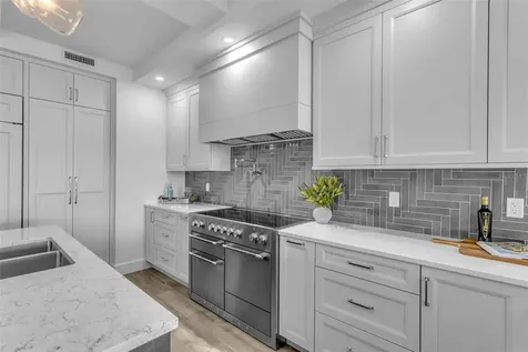 455 Pinellas Bayway S Tierra Verde FL 33715