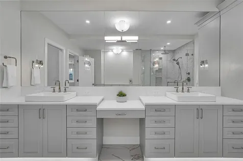 455 Pinellas Bayway S Tierra Verde FL 33715