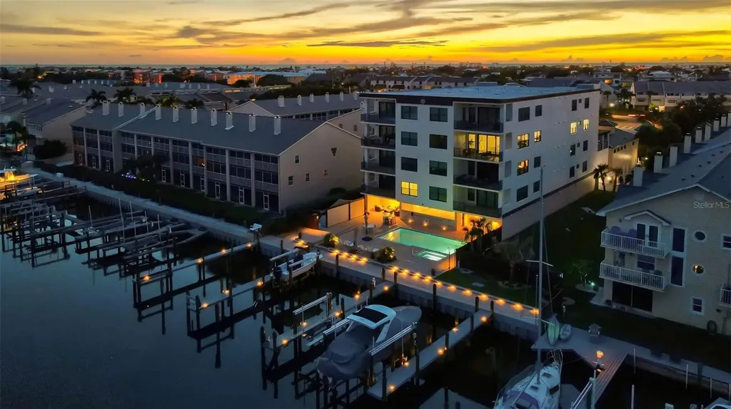 455 Pinellas Bayway S Tierra Verde FL 33715