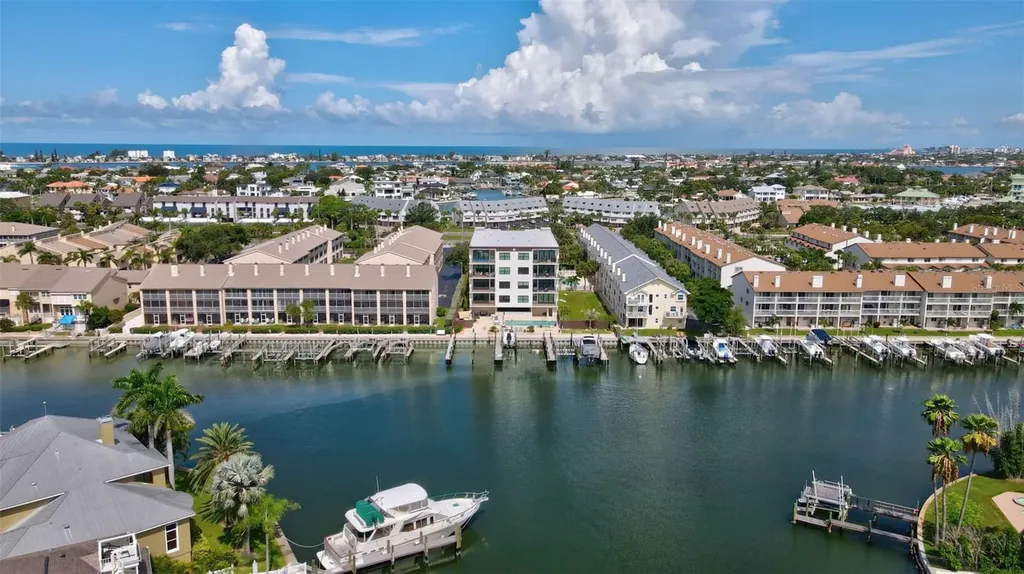 455 Pinellas Bayway S Tierra Verde FL 33715