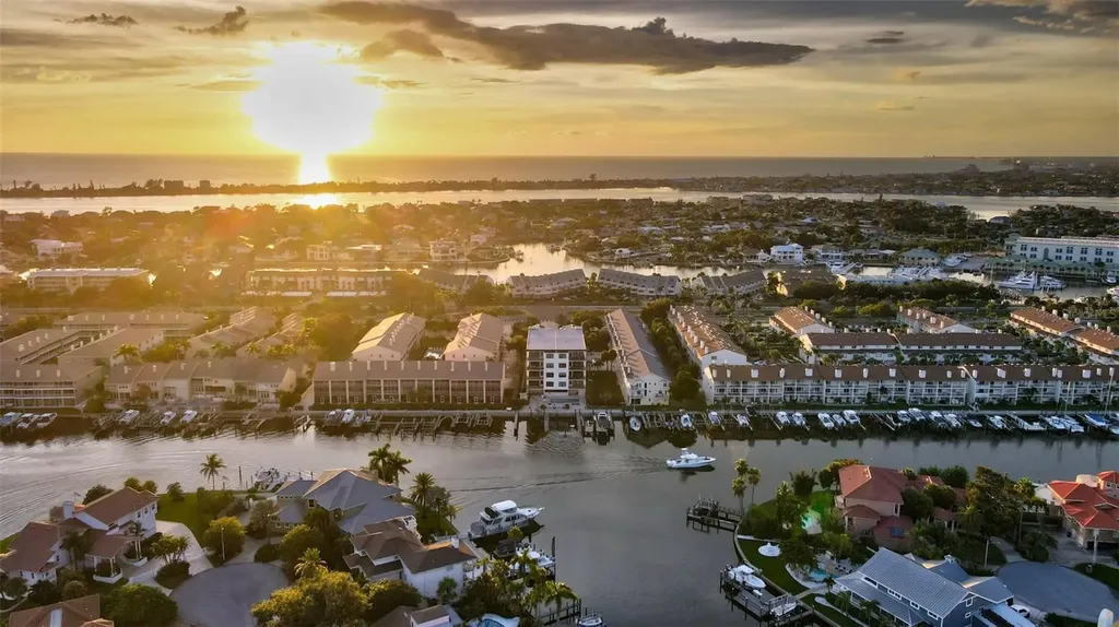 455 Pinellas Bayway S Tierra Verde FL 33715