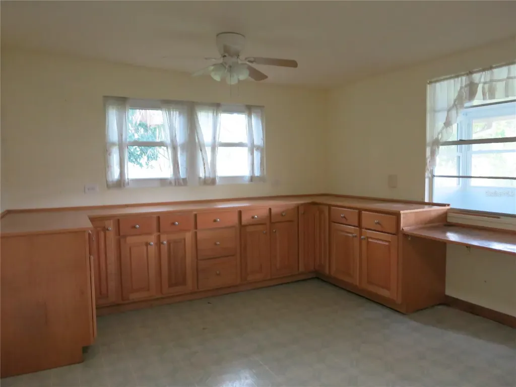 3896 N Seminole Point Crystal River FL 34428