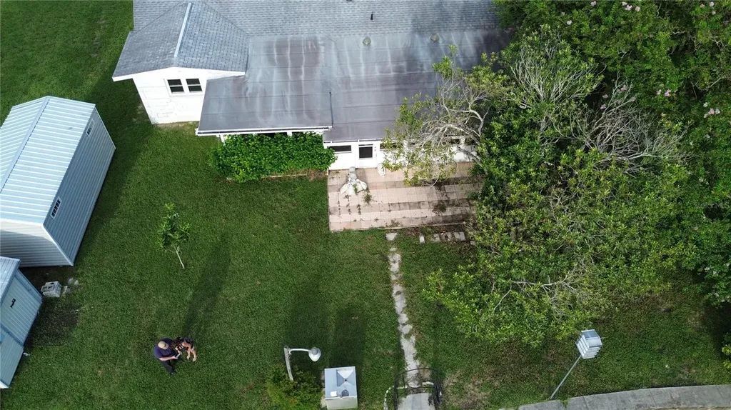3896 N Seminole Point Crystal River FL 34428