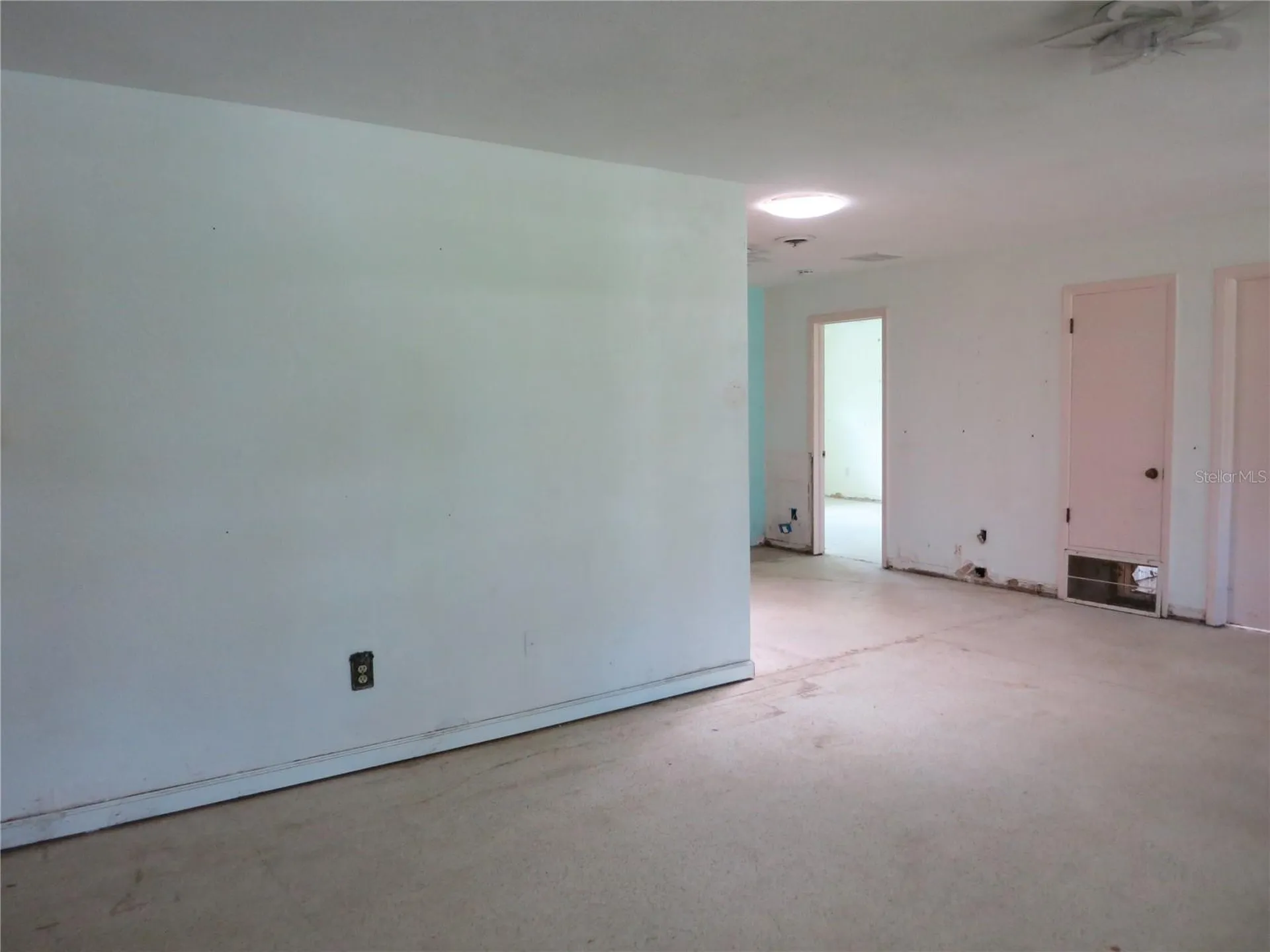 3896 N Seminole Point Crystal River FL 34428