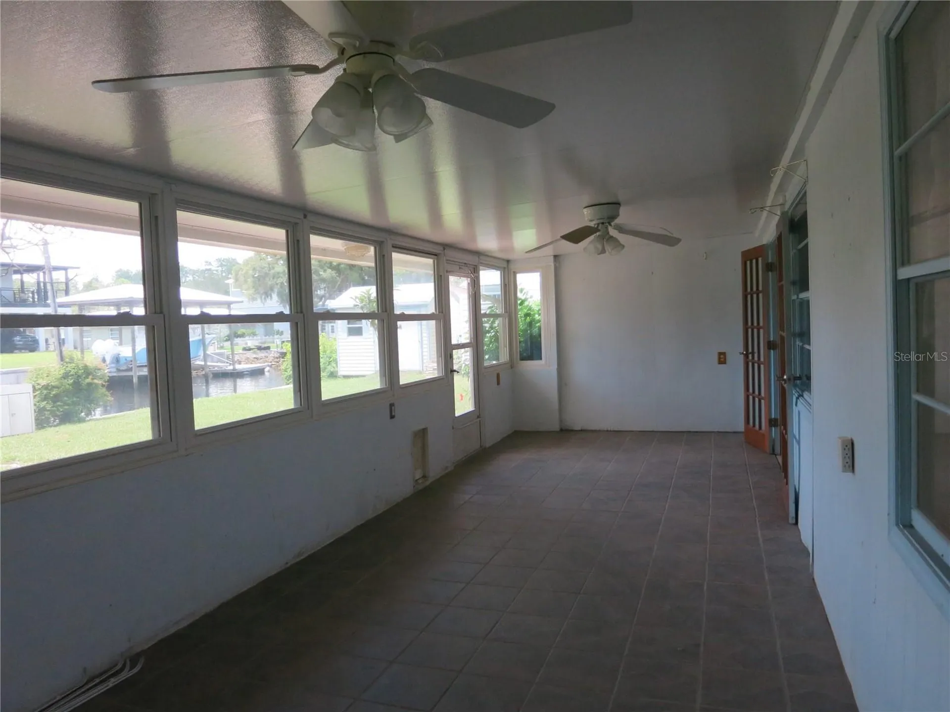 3896 N Seminole Point Crystal River FL 34428