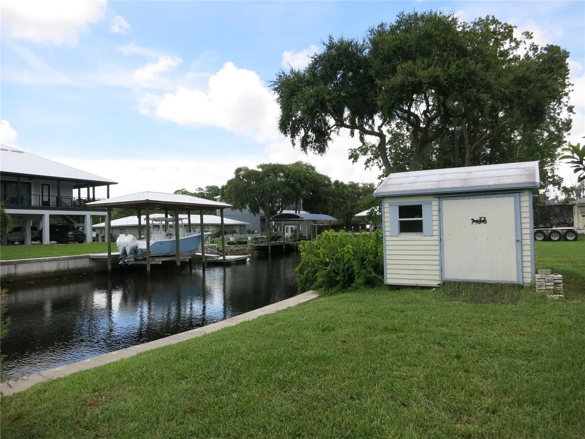 3896 N Seminole Point Crystal River FL 34428