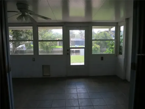 3896 N Seminole Point Crystal River FL 34428