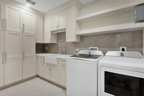 455 Pinellas Bayway S Tierra Verde FL 33715